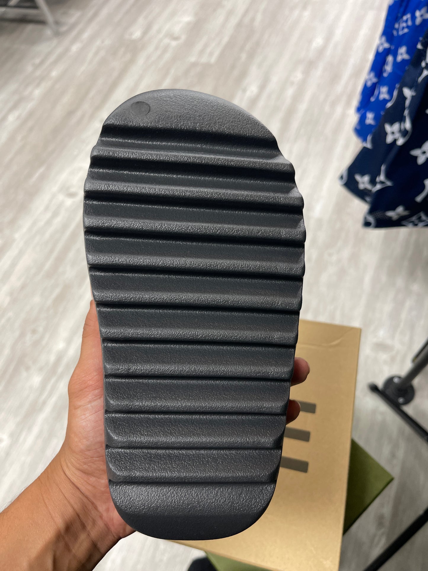 Yeezy Slide "Onyx 2022/2023"