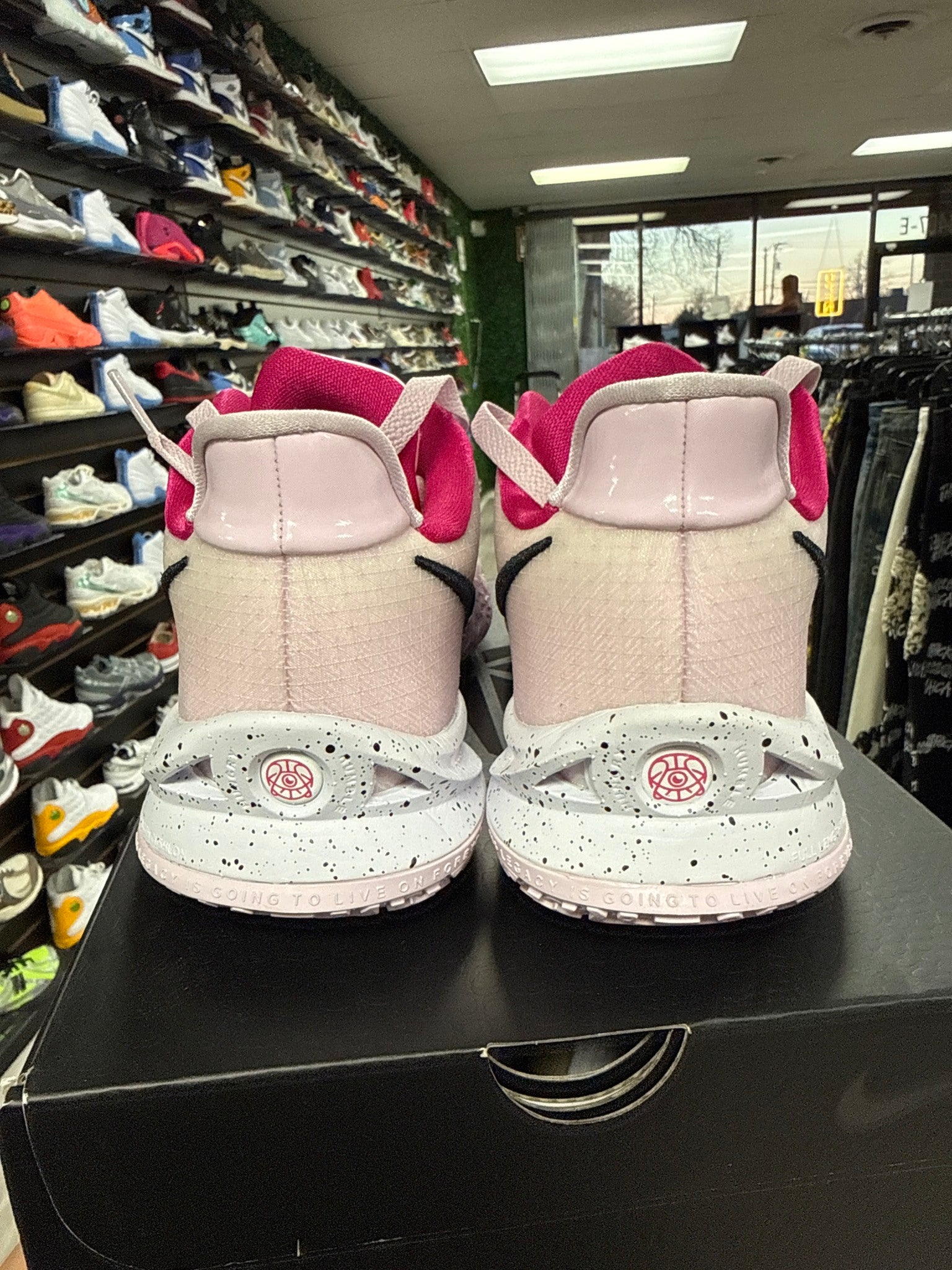 Nike Kyrie Low 4 'Kay Yow'