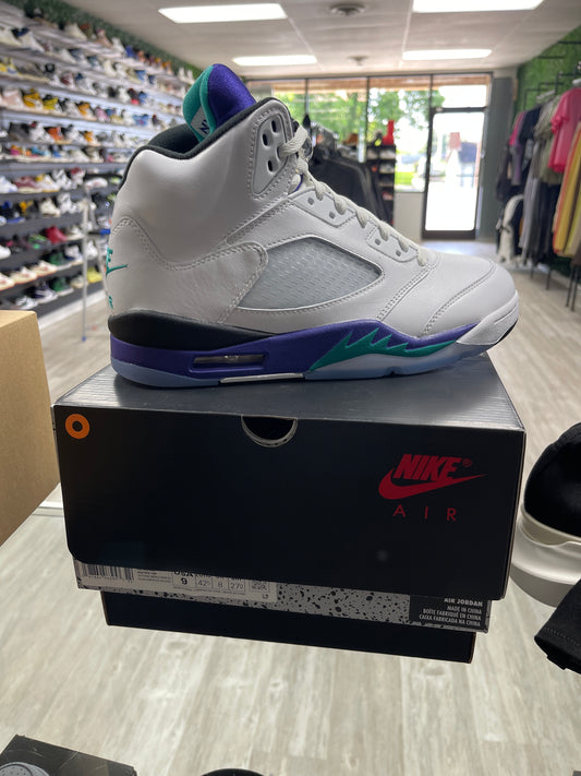 Jordan 5 Retro Grape (2025)