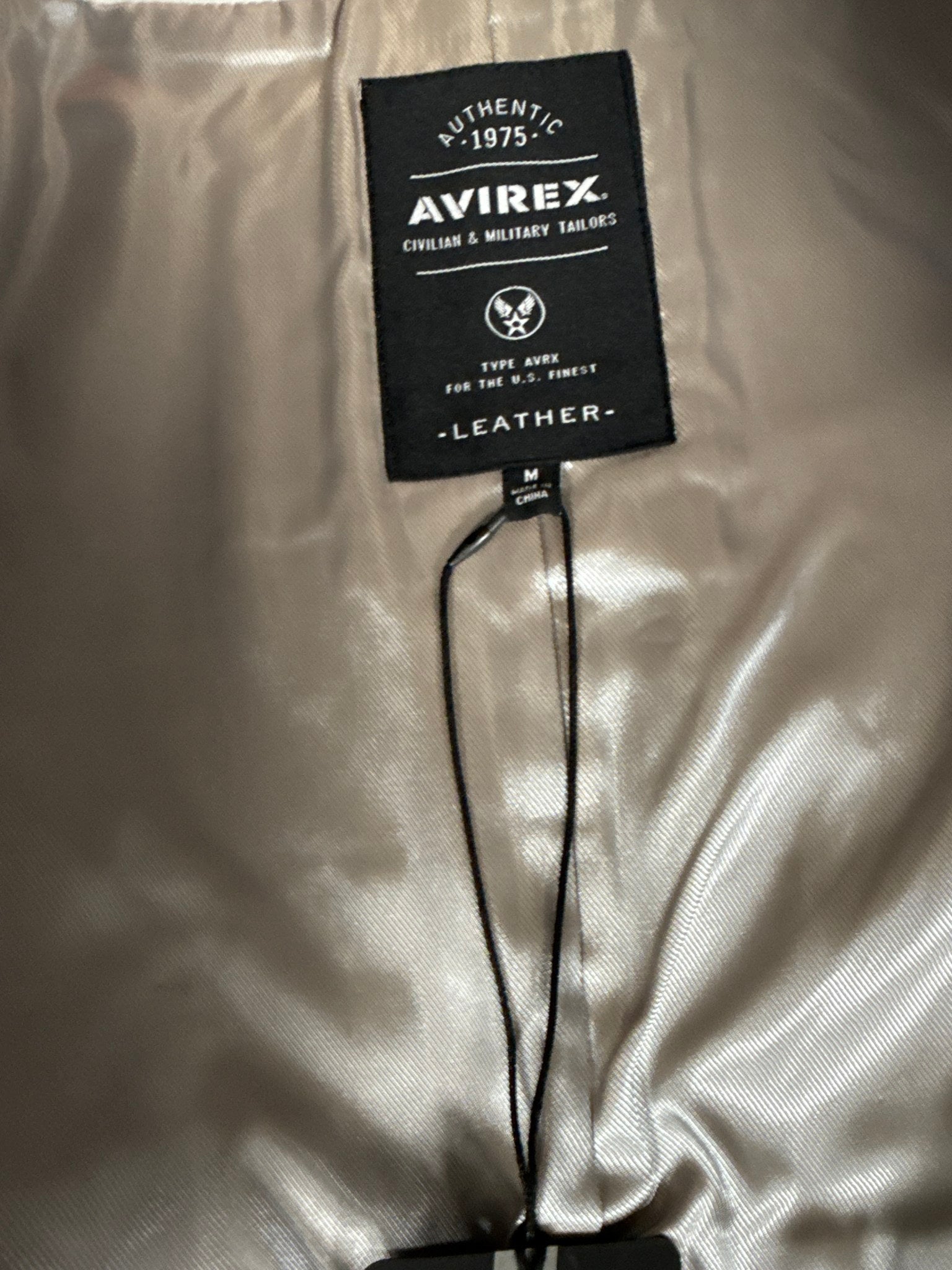 Avirex Women’s Leather Pencil Skirt Snow White/ Blanche Neige