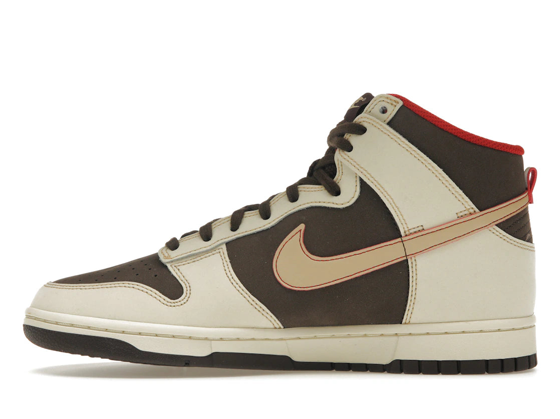 Nike Dunk High SE Baroque Brown