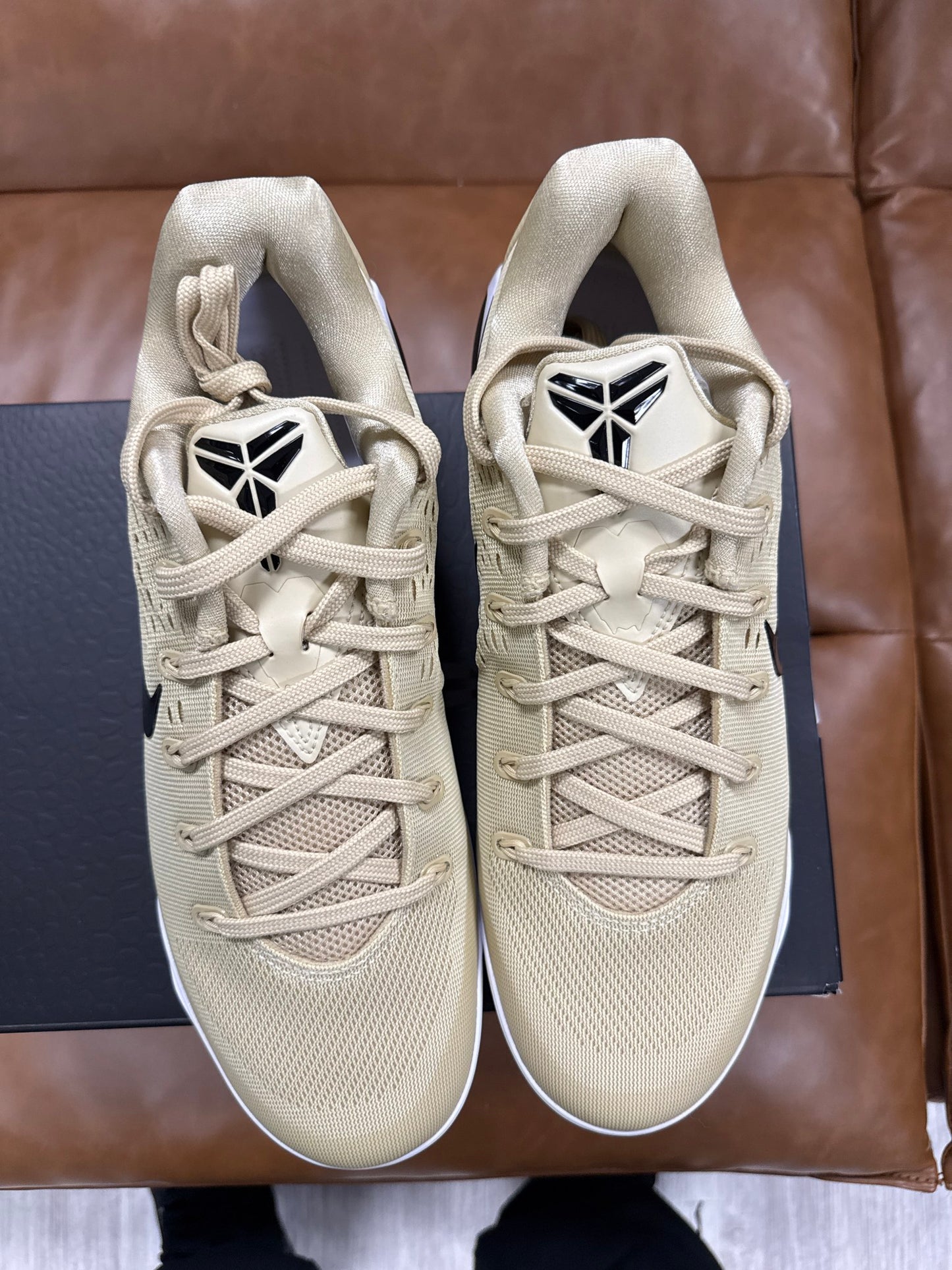 Nike Kobe 9 Elite Low EM Protro TB Team Gold Black